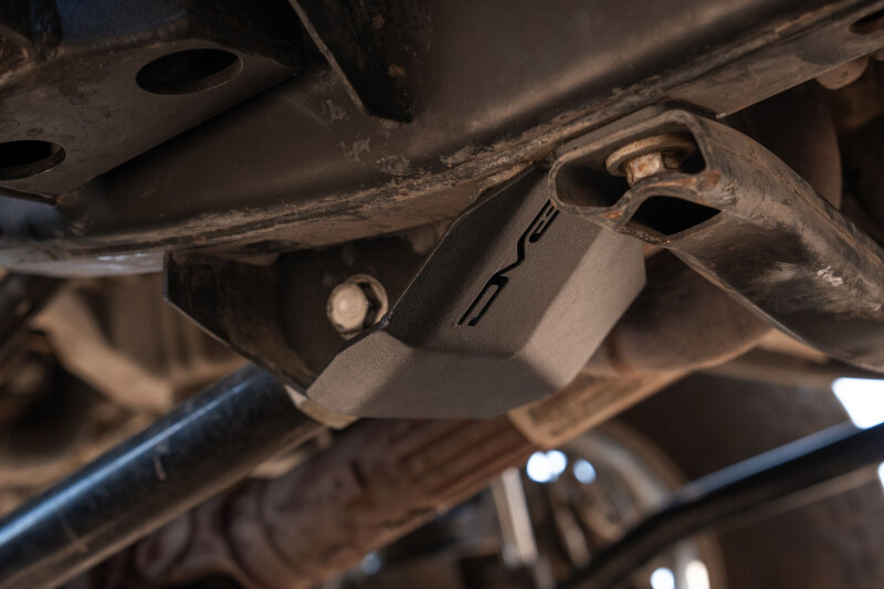 DV8 07-18 Jeep Wrangler JK Front Frame Link Skid Plates thumbnail 2
