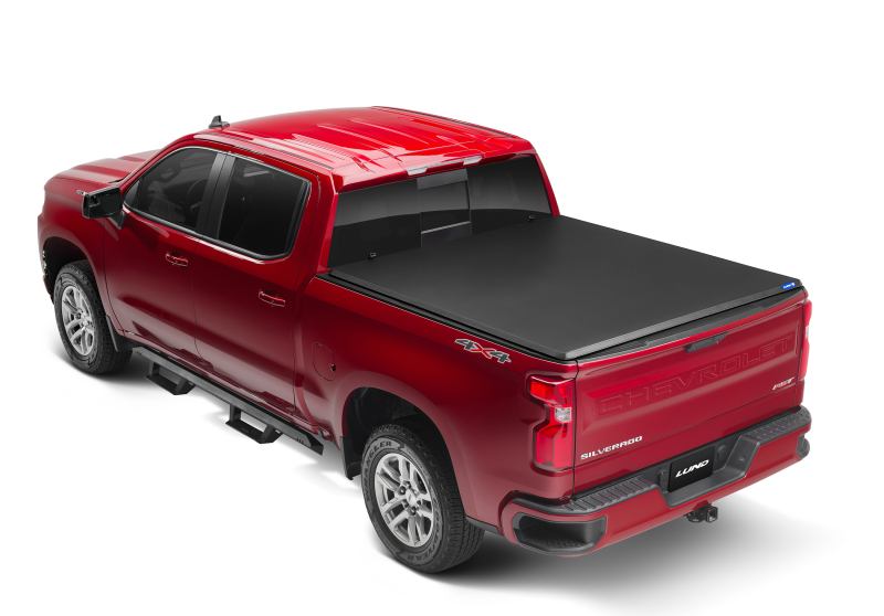 Lund 15-17 Chevy Colorado Fleetside (5ft. Bed) Hard Fold Tonneau Cover - Black thumbnail 6