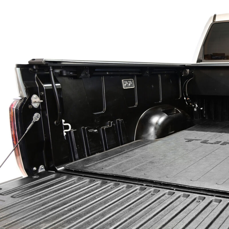 Westin 22-26 Toyota Tundra 5ft 5in. (66in.) Bed Electric Retractable Tonneau Cover - Black thumbnail 7