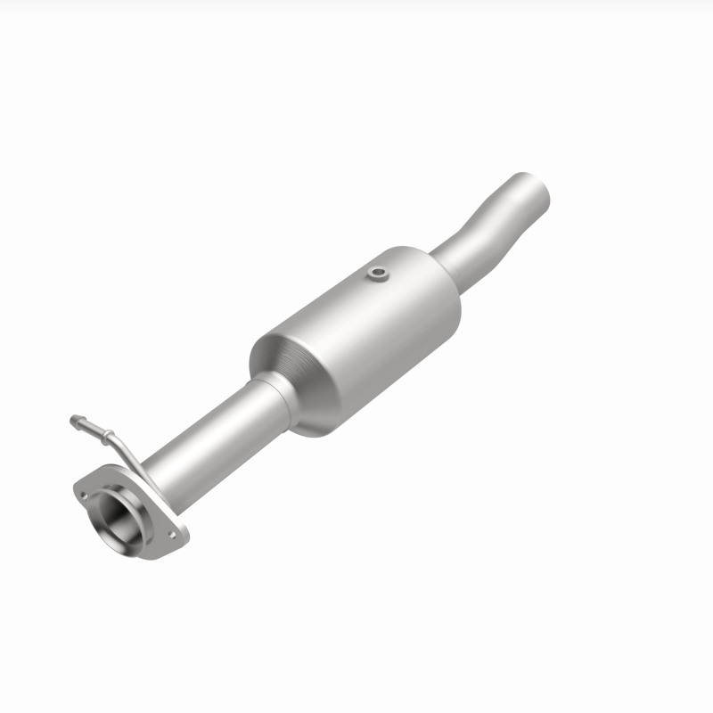 MagnaFlow 09-10 Ford F-550 Super Duty V10 6.8L Rear Underbody Direct Fit Catalytic Converter thumbnail 9