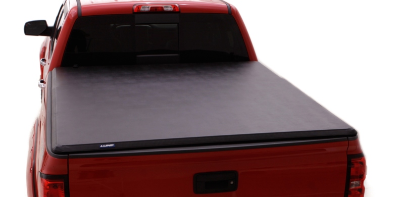 Lund 16-23 Toyota Tacoma (5ft. Bed) Hard Fold Tonneau Cover - Black thumbnail 8