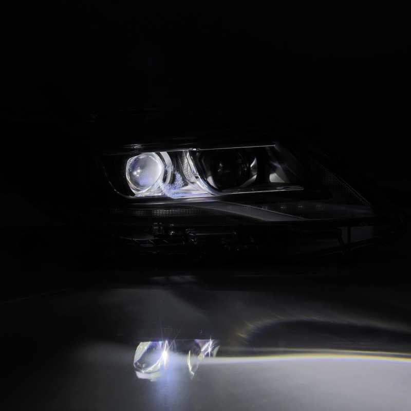 AlphaRex 11-21 Toyota Sienna PRO-Series Proj Headlights Plank Style Black w/Seq Signal/DRL thumbnail 6
