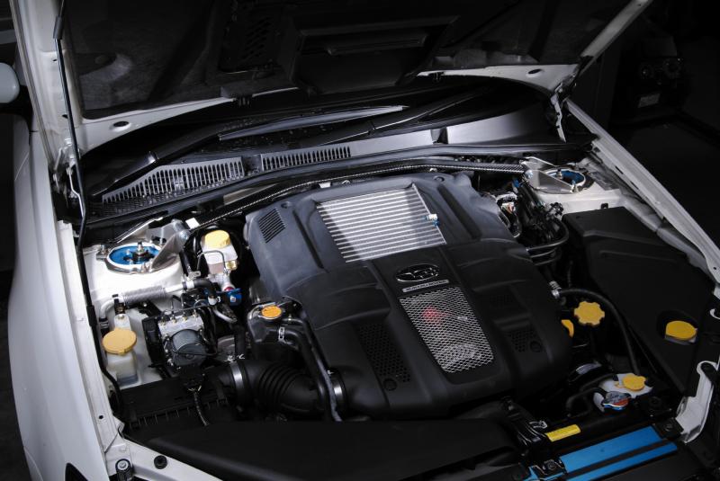 CUS 40D Front Strut Bars