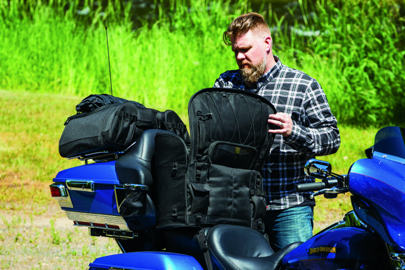 Kuryakyn Momentum Hitchhiker Trunk Rack Bags 5281 Bags, Hitchhiker, 1,200 Denier, Black, Universal, Each thumbnail 6