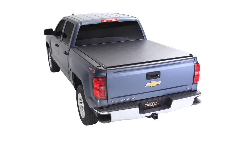 Truxedo 07-13 GMC Sierra & Chevrolet Silverado 2500/3500 Dually w/Bed Caps 8ft Lo Pro Bed Cover thumbnail 3