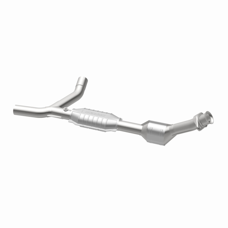 MagnaFlow Direct Fit Catalytic Converter 01-03 Ford E150 4.2L Passenger Side thumbnail 4