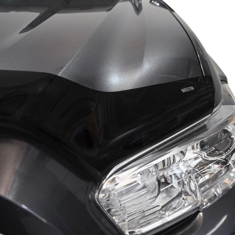 Westin 2016-2018 Toyota Tacoma Platinum Bug Shield - Smoke