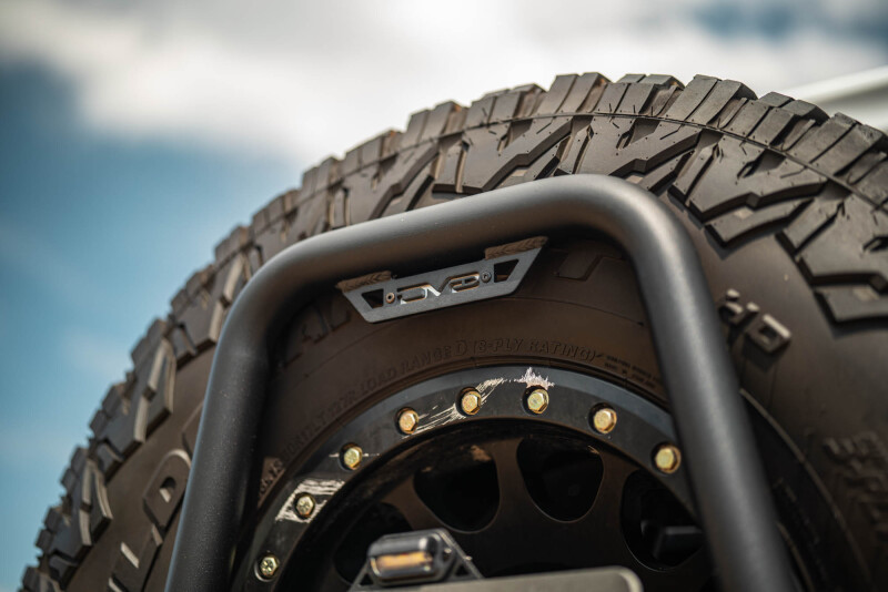 DV8 Offroad 18-25 Jeep Wrangler JL Body Mounted Tire Carrier thumbnail 6