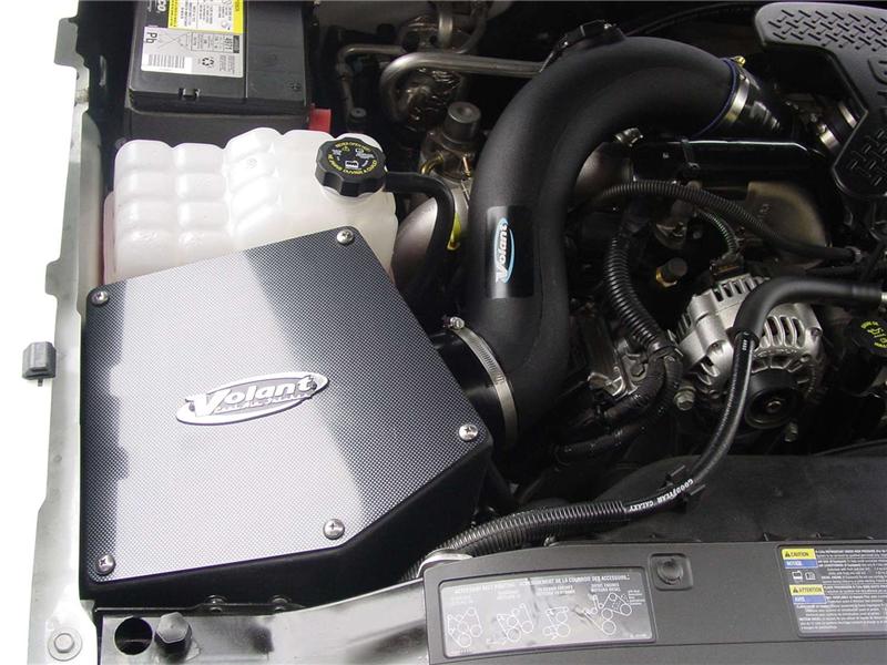 Volant 04-05 Chevrolet Silverado/ GMC Sierra 2500HD 6.6L V8 PowerCore Closed Box Air Intake System