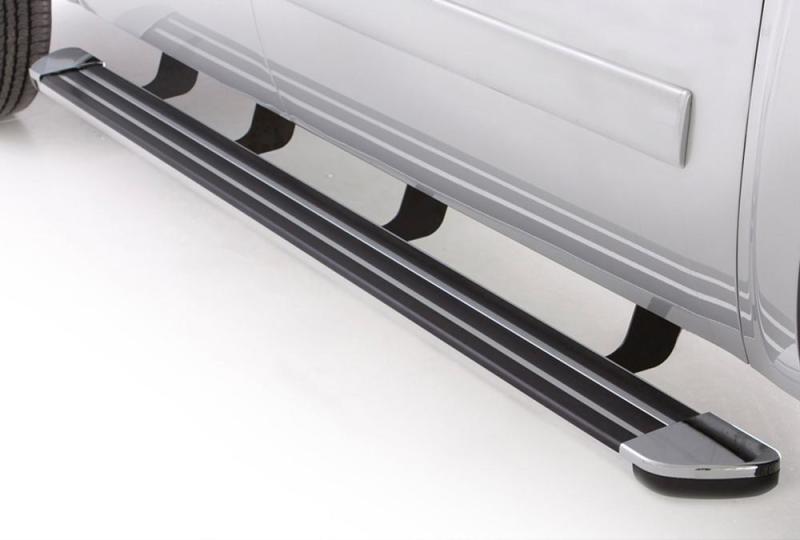 Lund 15-17 Chevy Silverado 2500 Ext. Cab (Diesel) Crossroads 80in. Running Board Kit - Chrome thumbnail 4