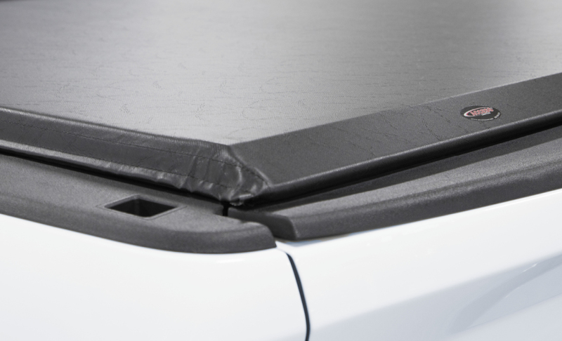 Access Limited 2024+ Chevy Silverado EV w/ 5ft 11in Bed (w/ Midgate) Edition Roll-Up Cover