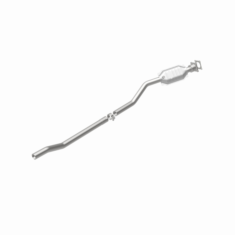 MagnaFlow Direct Fit Catalytic Converter 01-03 Caravan/Voyager 3.3L thumbnail 7