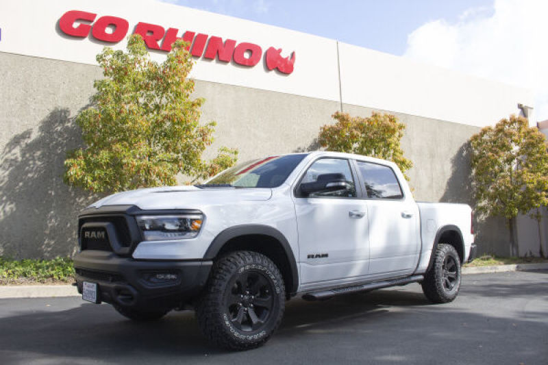 Go Rhino 15-22 GMC Canyon CC 4DR V-Series V3 Side Step Kit (w/Brackets) - Tex. Blk (1x gor6942356, 1x gorV300080T) thumbnail 7