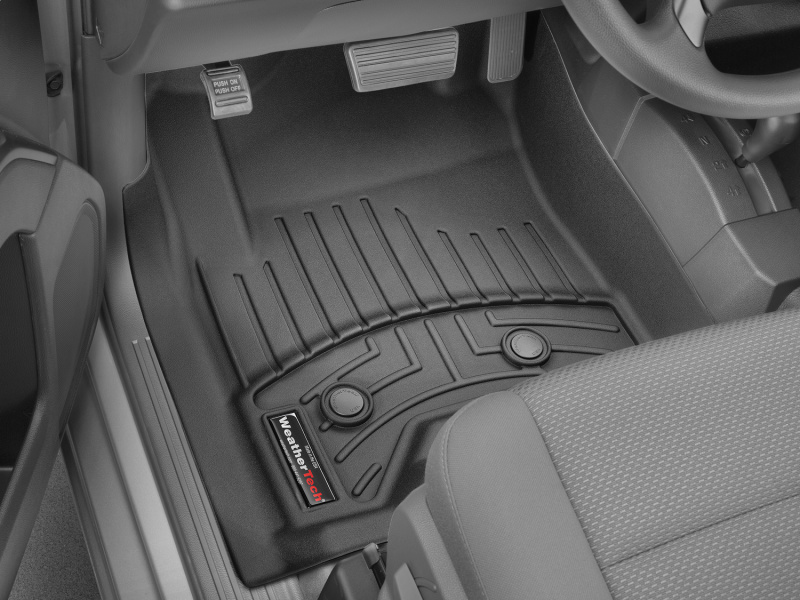 WeatherTech 08-14 Chevrolet Silverado 2500/3500 Crew/Extended Cab Vinyl Front FloorLiner - Black thumbnail 3