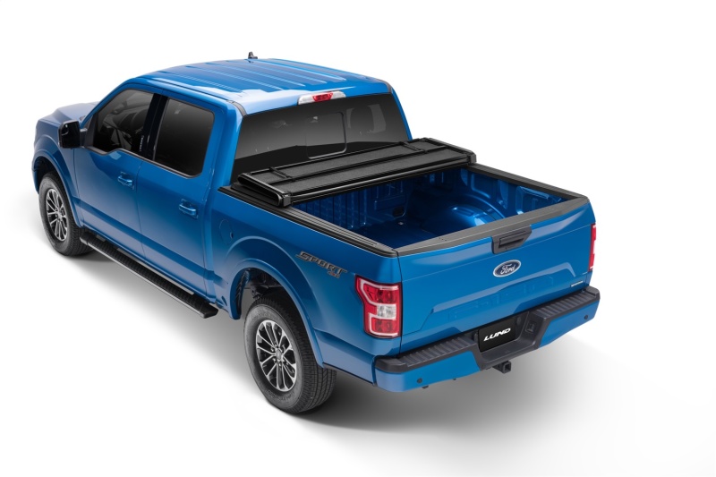 Lund 15-18 Ford F-150 Styleside (5.5ft. Bed) Hard Fold Tonneau Cover - Black thumbnail 4