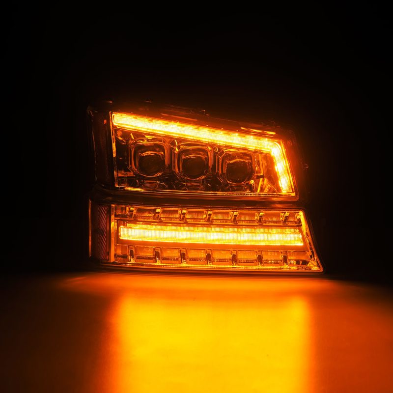 AlphaRex 03-06 Chevy Silverado 1500/2500HD/3500HD/Avalanche Chrome NOVA LED Proj Headlights thumbnail 5