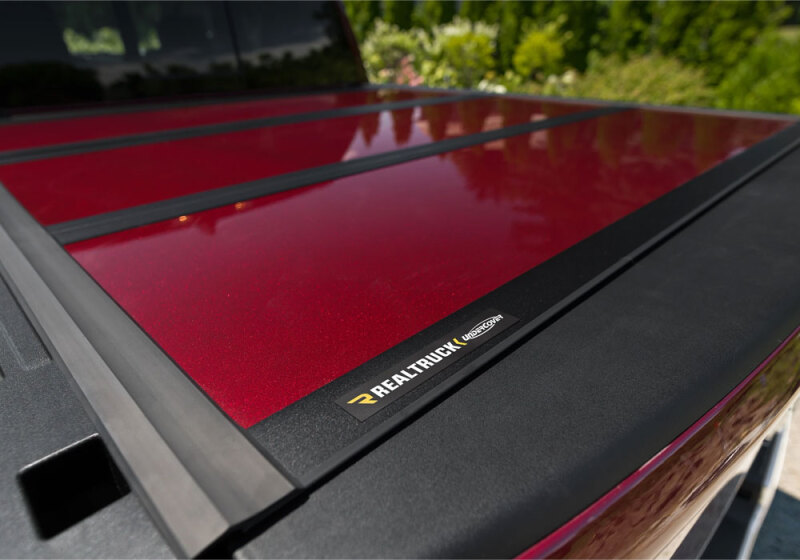 UnderCover 19-23 Dodge Ram 68.4in Fusion Bed Cover - Blue Streak thumbnail 5