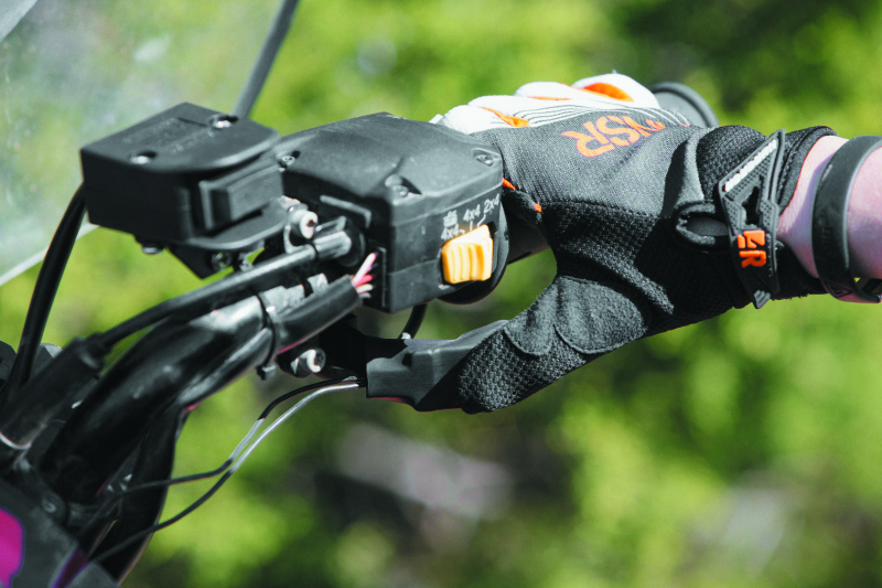 Quadboss ATV Heated Grips 101920 Grips, Heated, Rubber, Black, 120mm Length, Thumb Throttle Compatible, Thumb Warmer, 7/8 in. Bar Diameter, Pair thumbnail 4