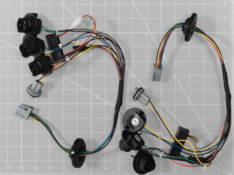 Raxiom 05-09 Ford Mustang Sequential Tail Light Kit- Plug-and-Play thumbnail 3