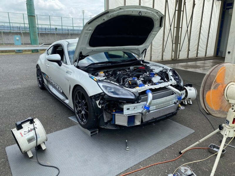 GReddy 2022+ GR86 (JDM MODEL) Oil Cooler Kit STD ZN8/ZD8 10ROW Circuit Spec thumbnail 3