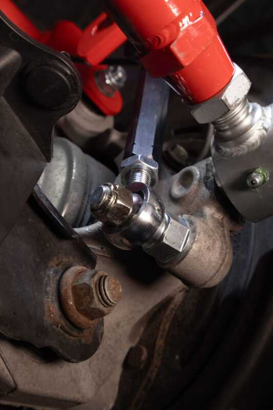 UMI Performance 16-24 Chevrolet Camaro Suspension Stabilizer Bar Link - Red thumbnail 7