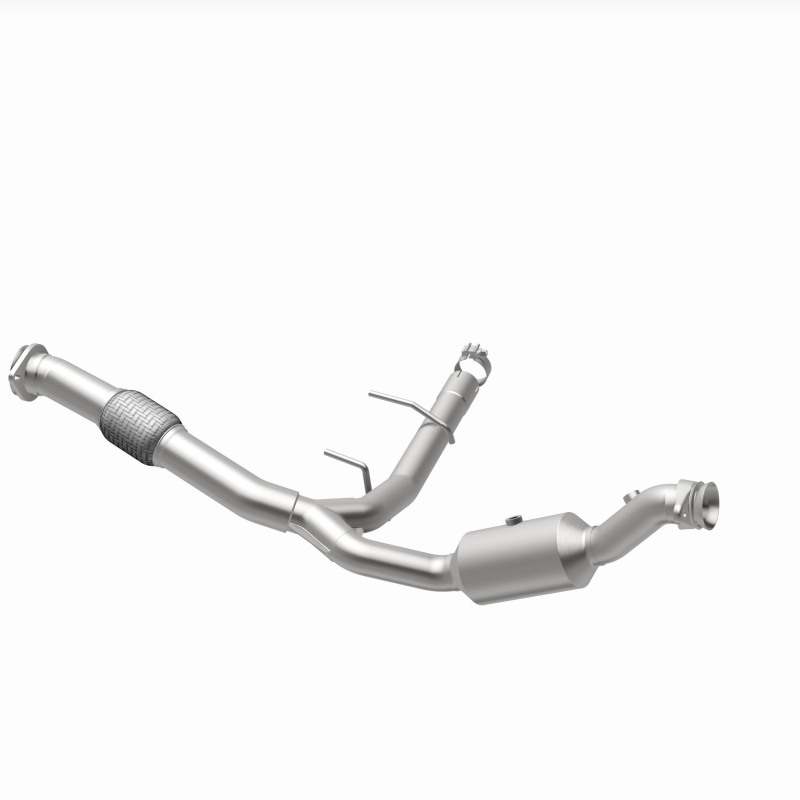 MagnaFlow 18-21 Ford Expedition Right Underbody 3.5L Direct Fit Catalytic Converter thumbnail 3