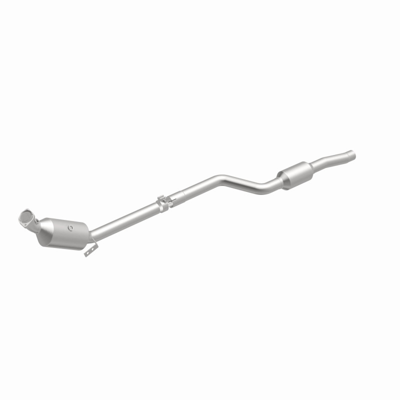 MagnaFlow 2011 C300 V6 3 OEM Underbody Direct Fit Converter thumbnail 9