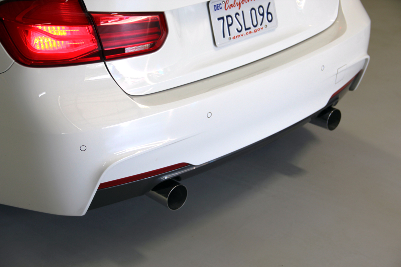 Dinan 17-21 BMW M240i/M240i xDrive (F22/F23) Free Flow Axleback Exhaust System - Black Tips