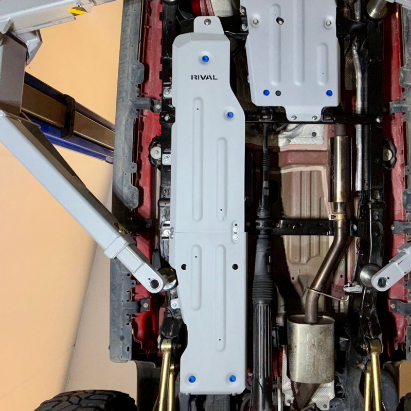 Rival 20-26 Jeep Gladiator Aluminum Gas Tank Skid Plate