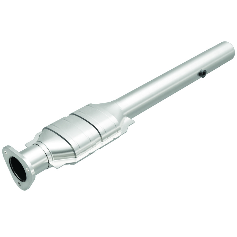 MagnaFlow Direct Fit Catalytic Converter 1999 Ford E250 5.4L thumbnail 3