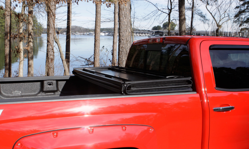 Lund 22-23 Ford Maverick (4.5ft Bed) Hard Fold Tonneau Cover - Black thumbnail 5