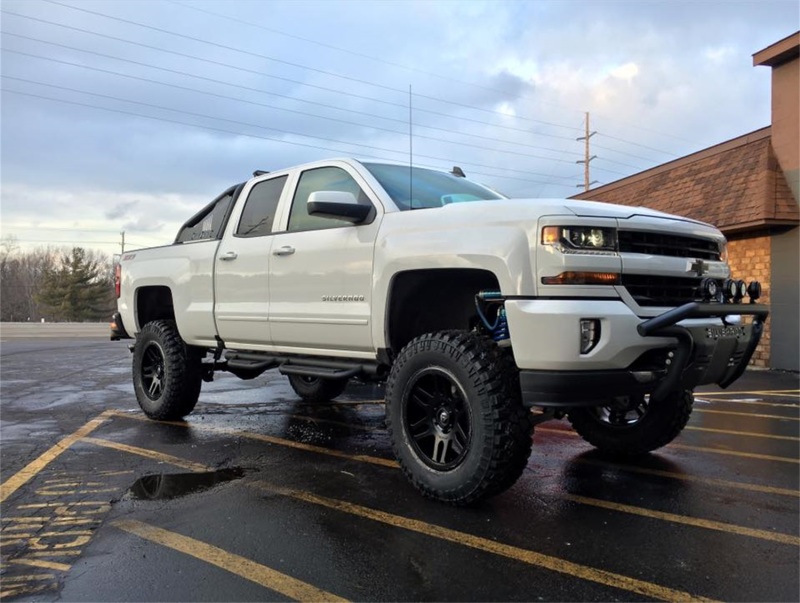 Superlift 07-16 Chevy Silv 4WD 8in Lift Kit w/ OE Cast Steel Control Arms & King Coilovers & Shocks thumbnail 5