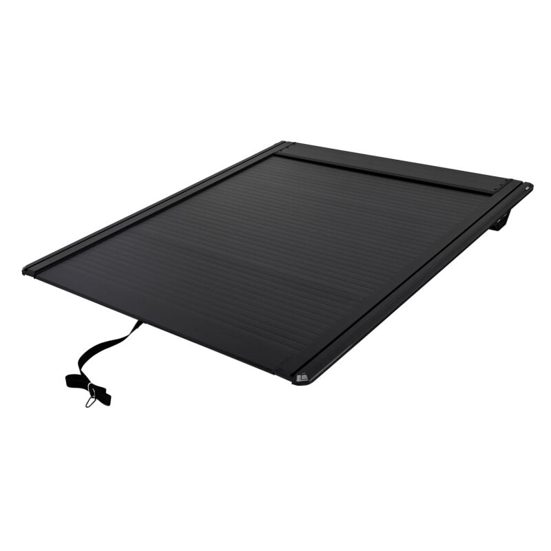Westin 19-26 GM Silverado/Sierra 2500/3500 6ft 6in Bed Manual Retractable Tonneau Cover - Black thumbnail 5