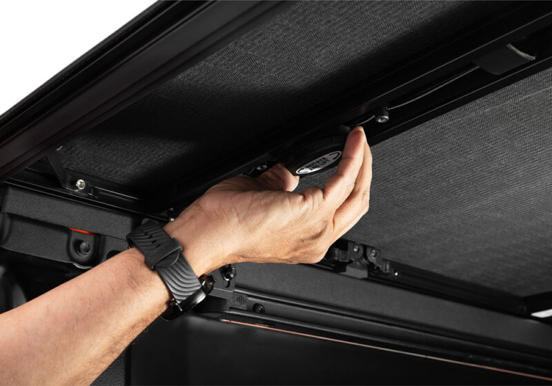 Extang 2024 Toyota Tacoma (6ft Bed) Trifecta ALX thumbnail 6