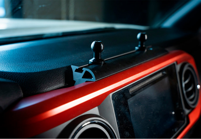 CAL Bed Accessory Mount