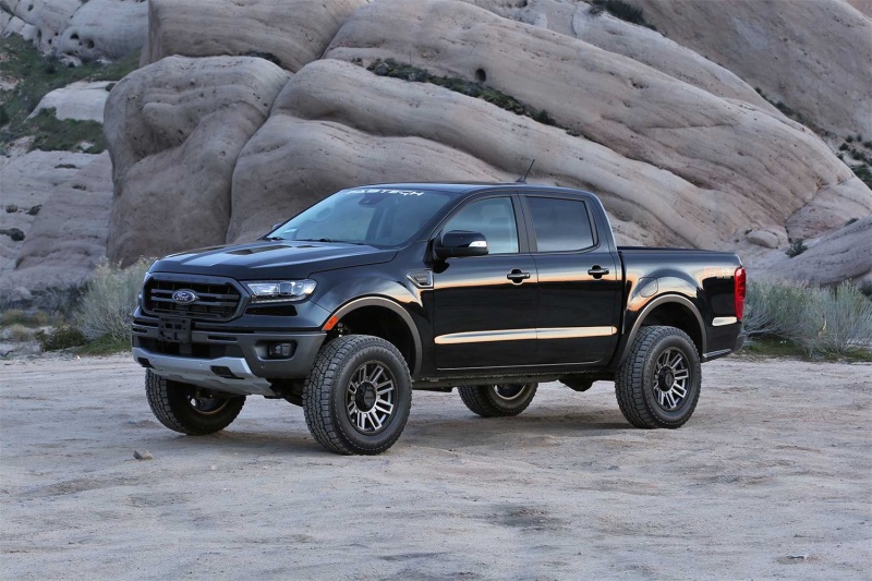 Fabtech 2019 Ford Ranger 4WD 2.5in Leveling System