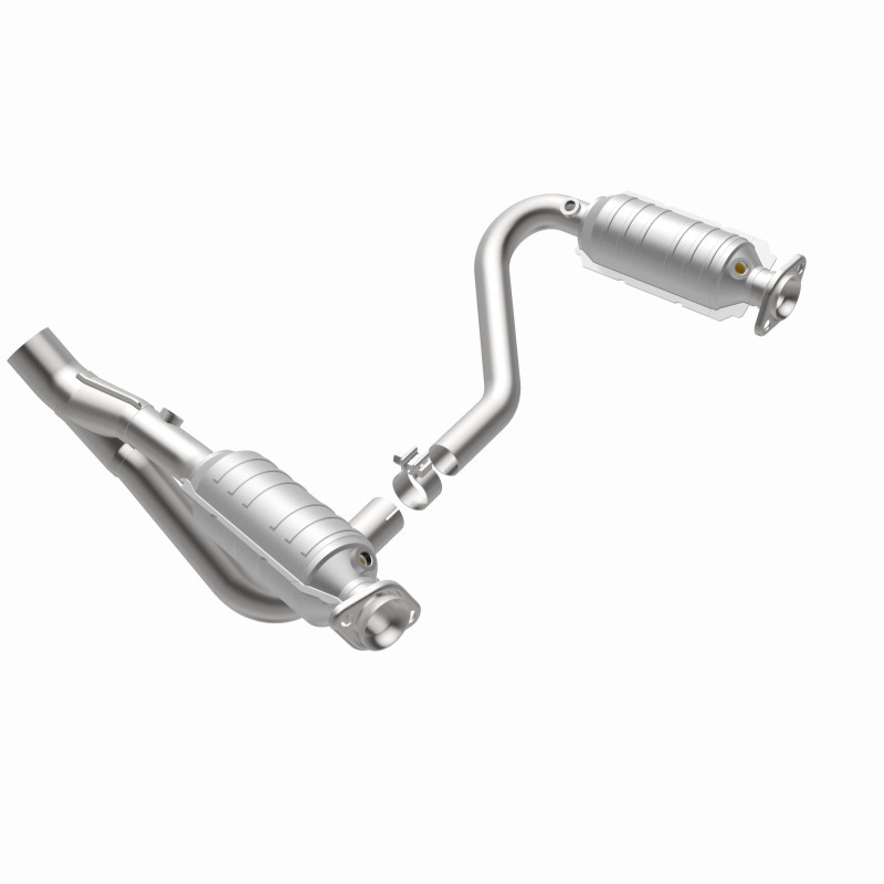 MagnaFlow Direct Fit Catalytic Converter 05-07 Dodge Durango 3.7L/4.7L thumbnail 4