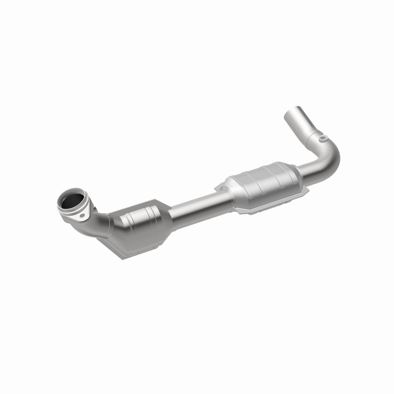 MagnaFlow Direct Fit Catalytic Converter 00-04 Ford E150 4.6L Driver Side thumbnail 6