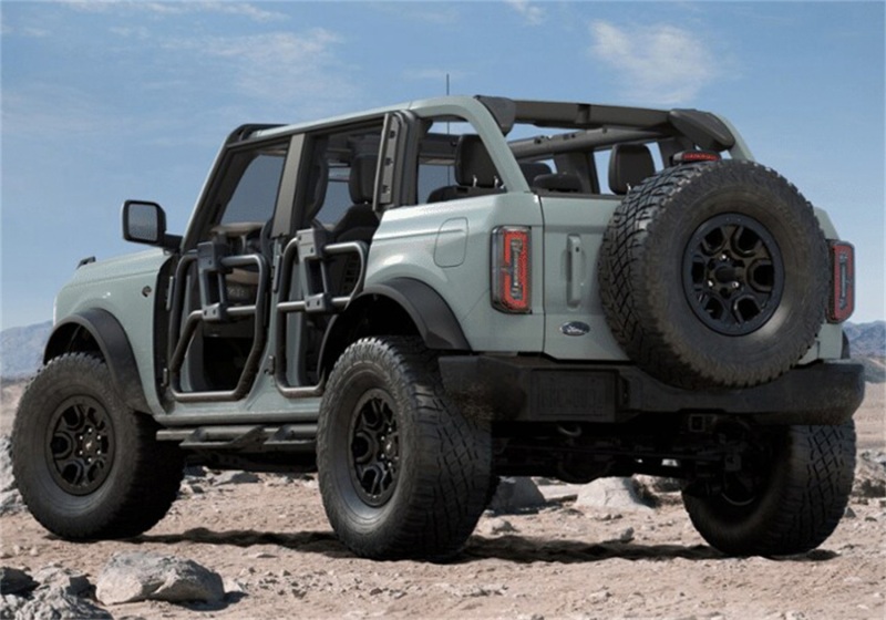 Ford Racing 21-23 Bronco 4 Door Off-Road Hoop Steps