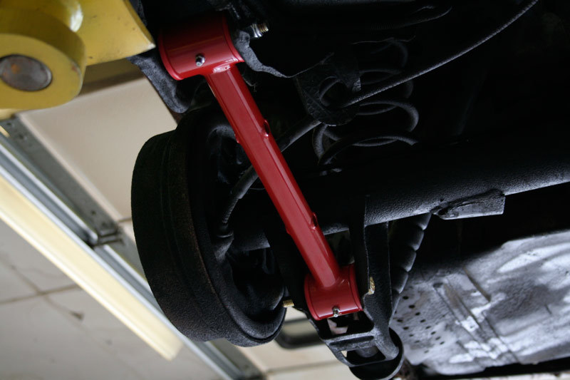 UMI Performance 71-75 GM H-Body Upper & Lower Control Arm Kit thumbnail 4