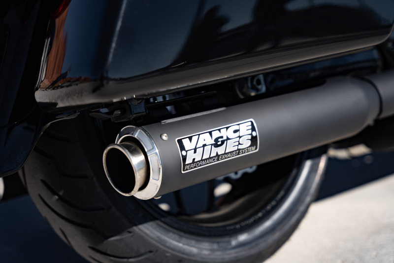 Vance & Hines 17-24 Harley-Davidson Touring Supersport Slip-On - Black thumbnail 6