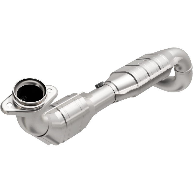 MagnaFlow Direct Fit Catalytic Converter 03-04 Ford Expedition 5.4L V8 Driver Side thumbnail 3