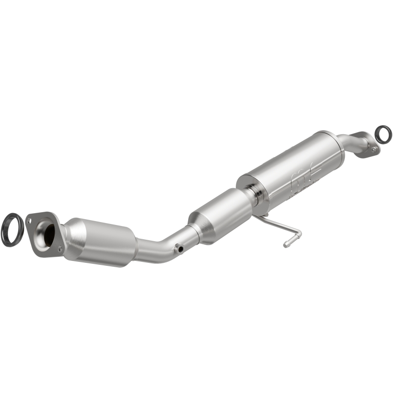 MagnaFlow 17-18 Toyota Corolla iM Base L4 1.8L OEM Grade Direct-Fit Catalytic Converter thumbnail 2