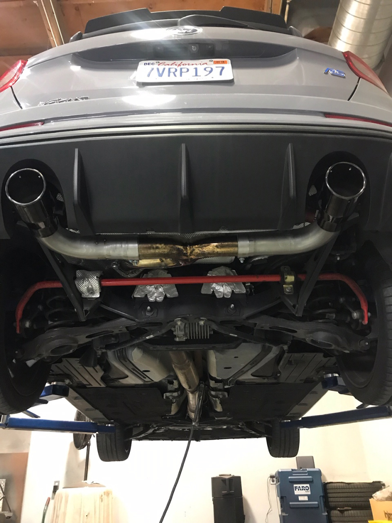 Injen 16-18 Ford Focus RS 3in Cat-Back Stainless Steel Exhaust w/ 4in Black Chrome Tips thumbnail 4