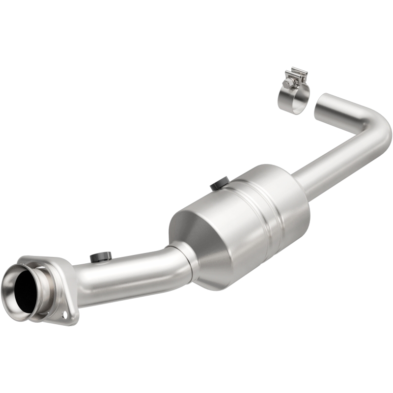 MagnaFlow Direct Fit Catalytic Converter 2011-2014 F-150 3.7L Underbody thumbnail 2