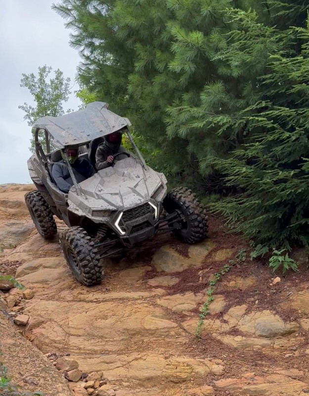 Kenda K3214 Warhawk Front/Rear Tire - 32x10R14 8PR 94M TL