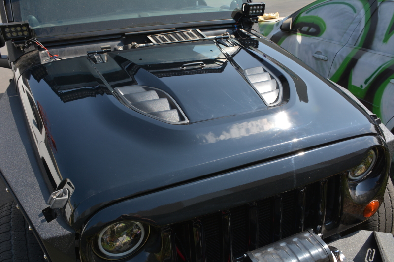 07-18 Jeep Wrangler JK Rubicon 10th Anniversary Replica Hood - Image 13