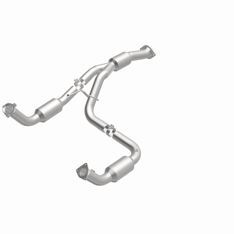 MagnaFlow 12-14 Chevrolet Silverado 2500 HD 6.0L Direct Fit Converter thumbnail 7