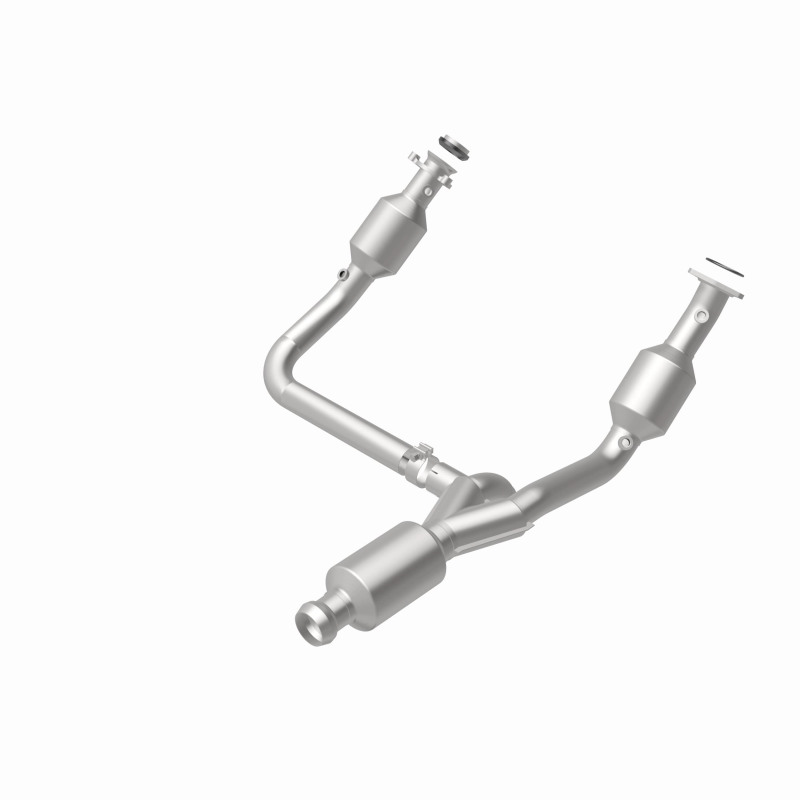 MagnaFlow 14-15 Chevrolet Silverado 1500 5.3L Direct-Fit Catalytic Converter thumbnail 9