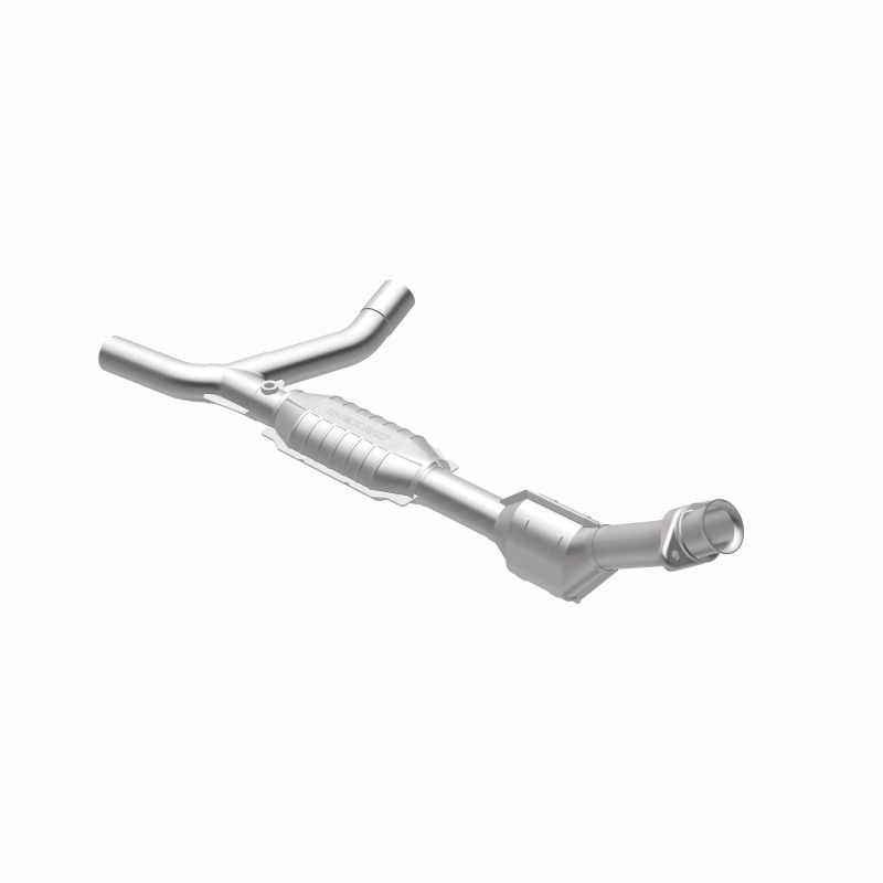 MagnaFlow Direct Fit Catalytic Converter 01-03 Ford E150 4.2L Passenger Side thumbnail 5